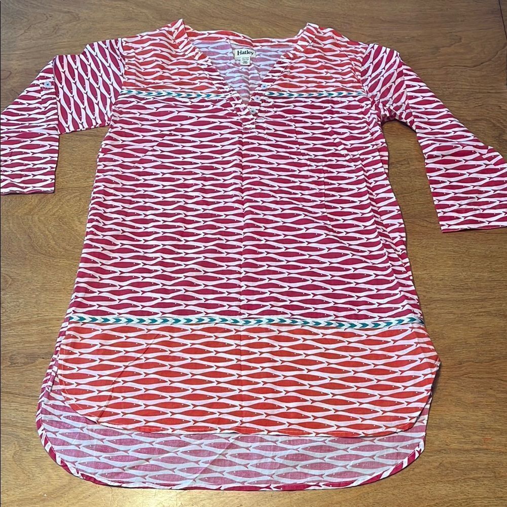 Hatley Red and White Graphic Popover Swim Cover